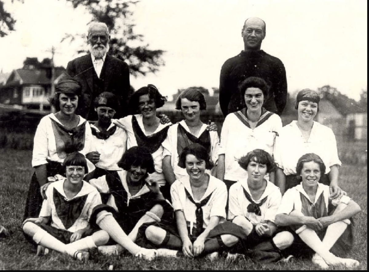 Kinghorn Girls Baseball Team, 1924